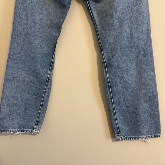 Levi's 501 Y2K Vintage Straight Leg Jeans Light Wash - Picture 9 of 15